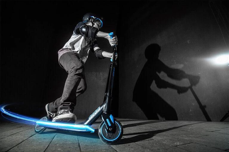 NEON VIPER KIDS SCOOTER - GREEN 5 NEON VIPER KIDS SCOOTER - GREEN