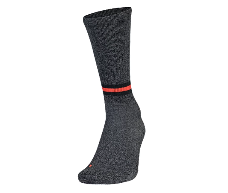 UNDER ARMOUR PHENOM TRAINING CREW SOCKS 8 UNDER ARMOUR PHENOM TRAINING CREW SOCKS