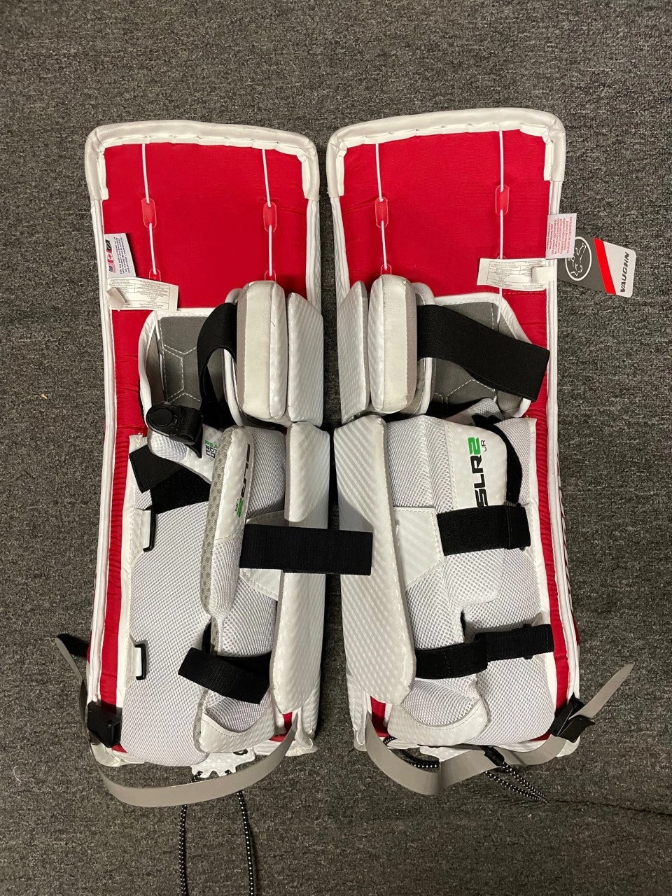 Sports Replay - Sports Excellence Hockey VAUGHN VENTUS SLR2 JUNIOR GOALIE PADS 4 Sports Replay - Sports Excellence Hockey VAUGHN VENTUS SLR2 JUNIOR GOALIE PADS