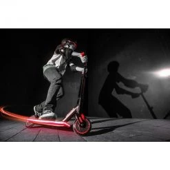 Yvolution Neon Viper Scooter Skateboards/Scooters